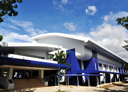 Гимназия Университета науки и технологий Минданао, Филиппины